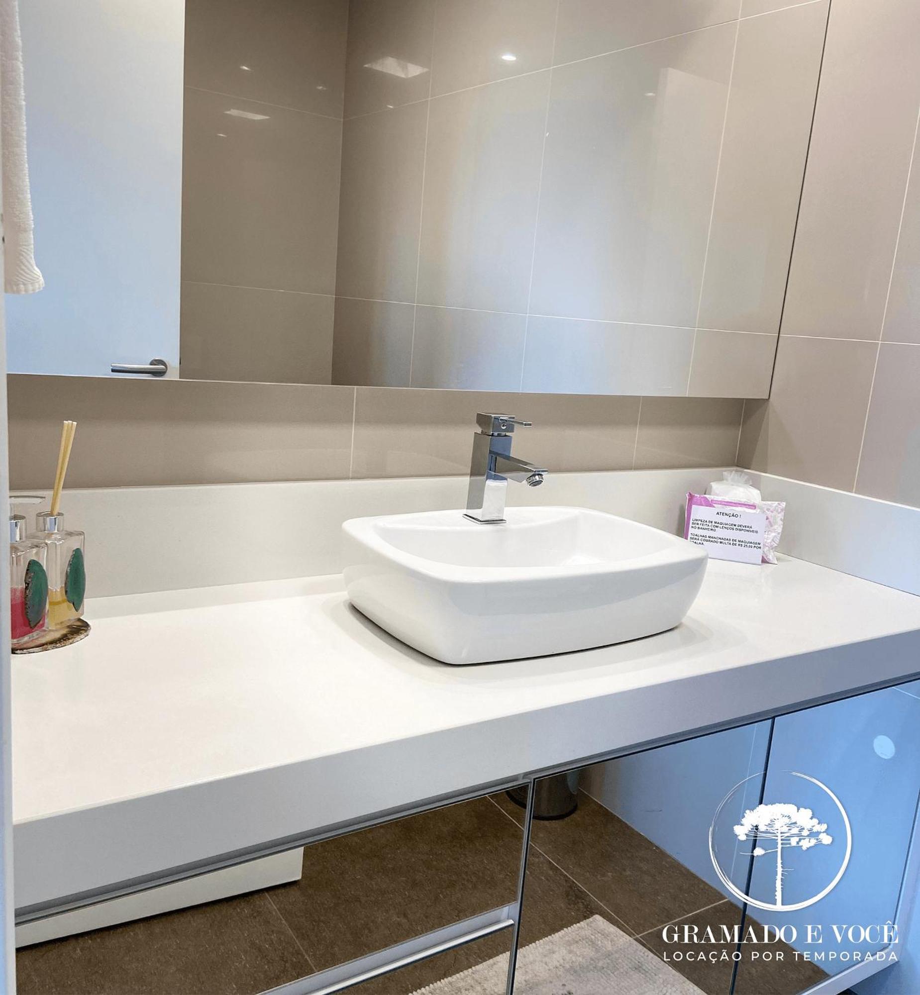 Novo Moderno E Completo! 250 Mt Rua Coberta No Centro De Gramado! Apartment *